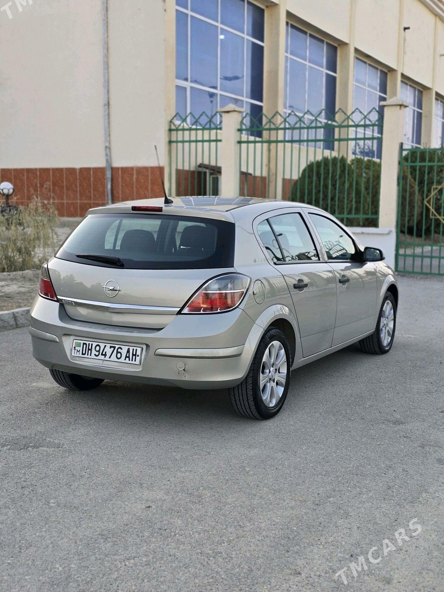 Opel Astra 2009 - 117 000 TMT - Bäherden - img 3