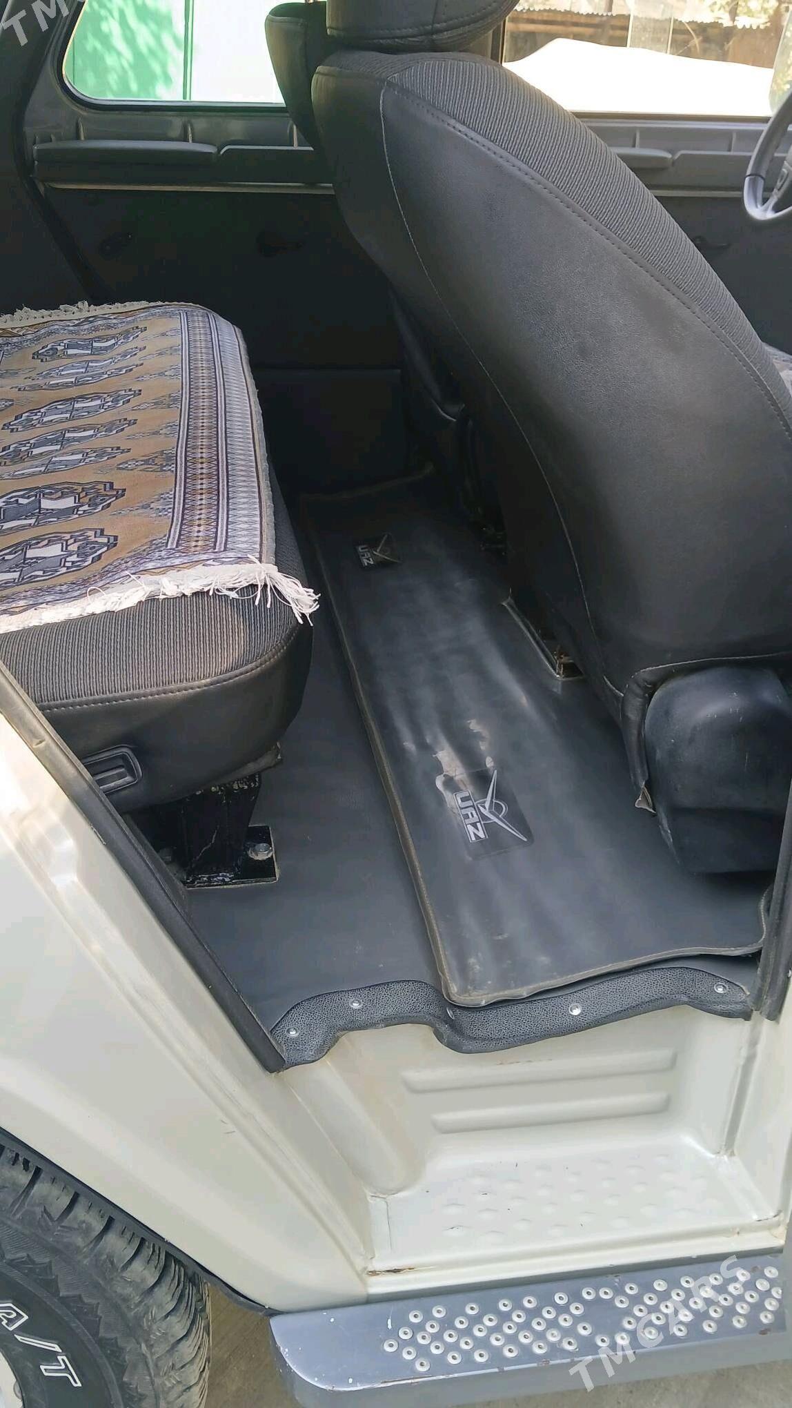 UAZ 469 2002 - 160 000 TMT - Magtymguly - img 3