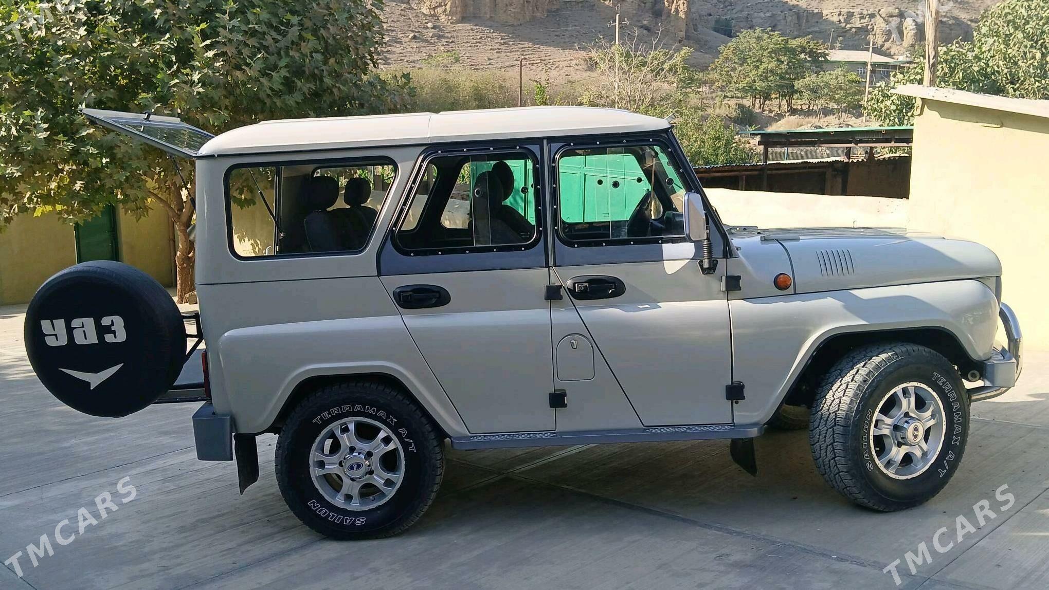 UAZ 469 2002 - 160 000 TMT - Magtymguly - img 9