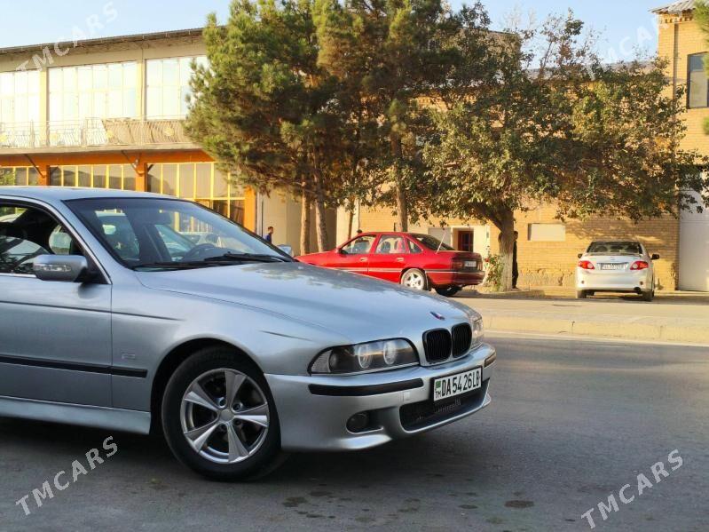 BMW E39 1999 - 90 000 TMT - Туркменабат - img 1
