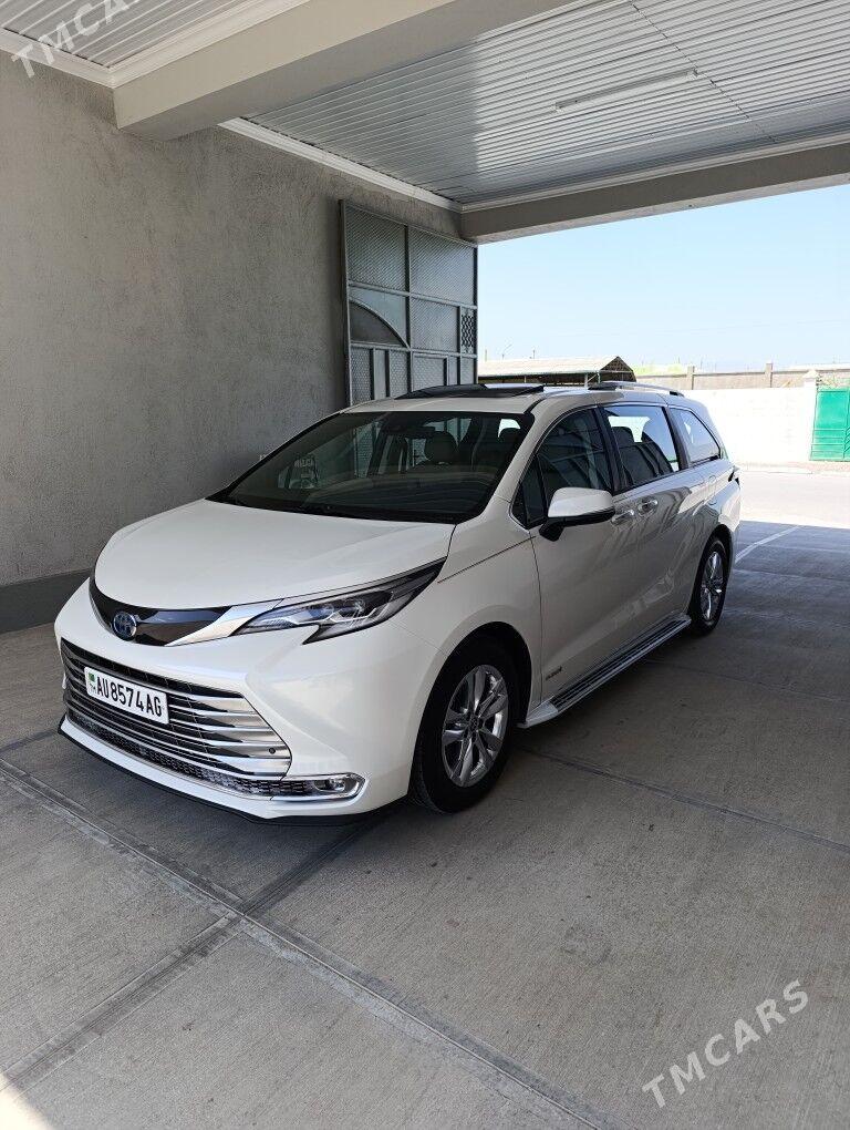 Toyota Sienna 2021 - 550 000 TMT - Büzmeýin - img 4