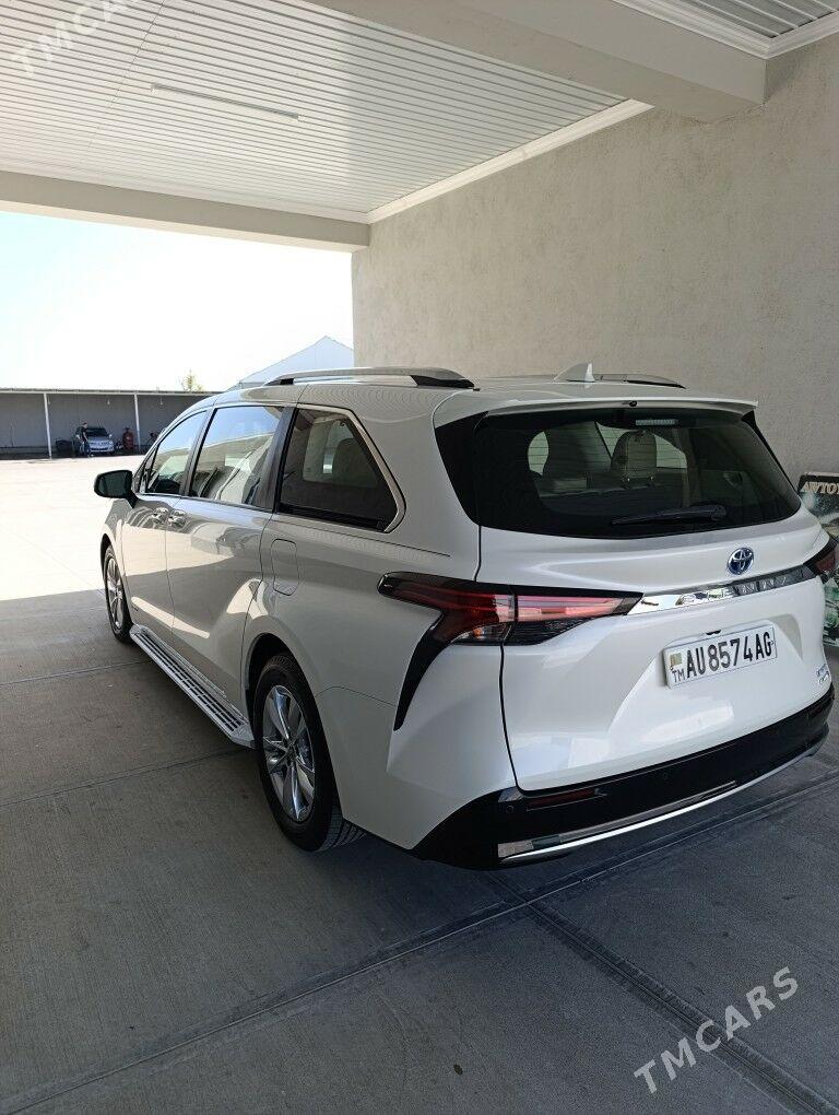 Toyota Sienna 2021 - 550 000 TMT - Büzmeýin - img 6