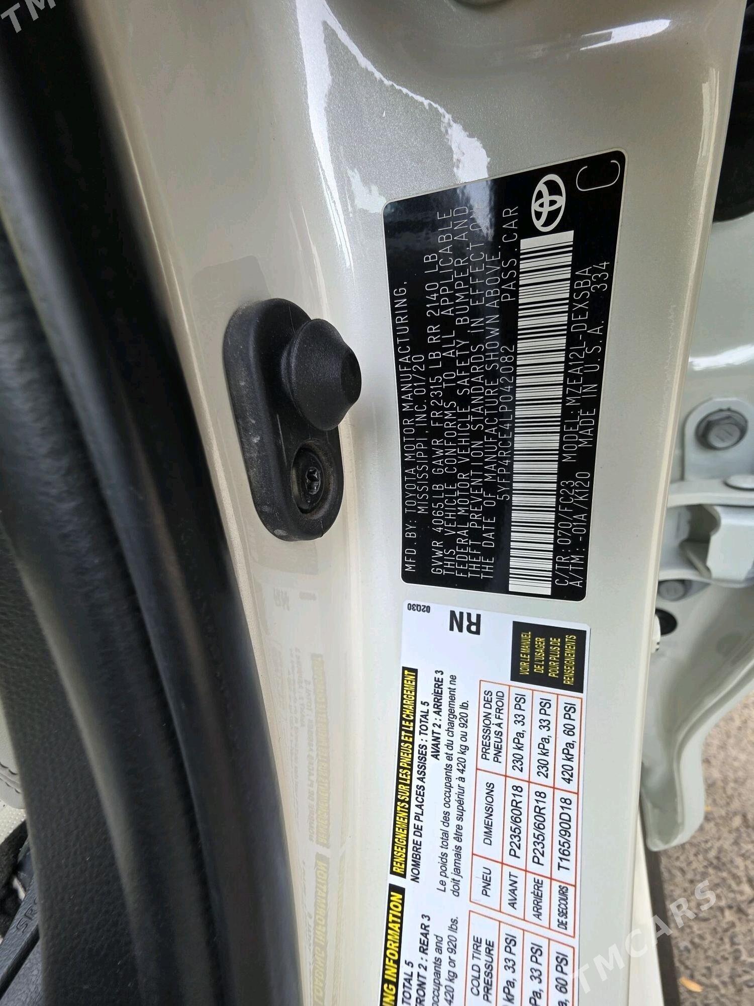 Toyota Corolla 2020 - 310 000 TMT - 2 мкр - img 4