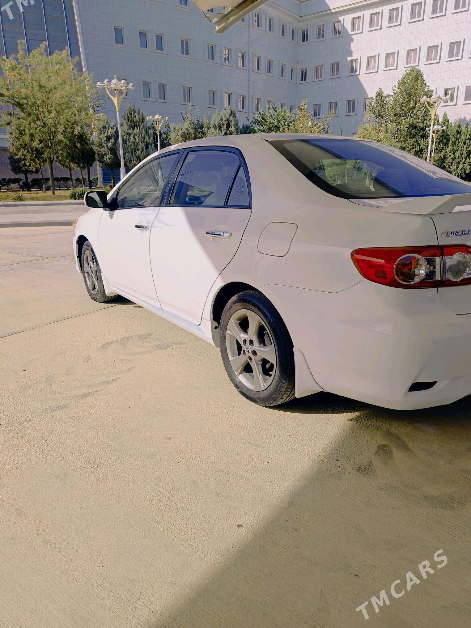Toyota Corolla 2011 - 167 000 TMT - Ашхабад - img 2
