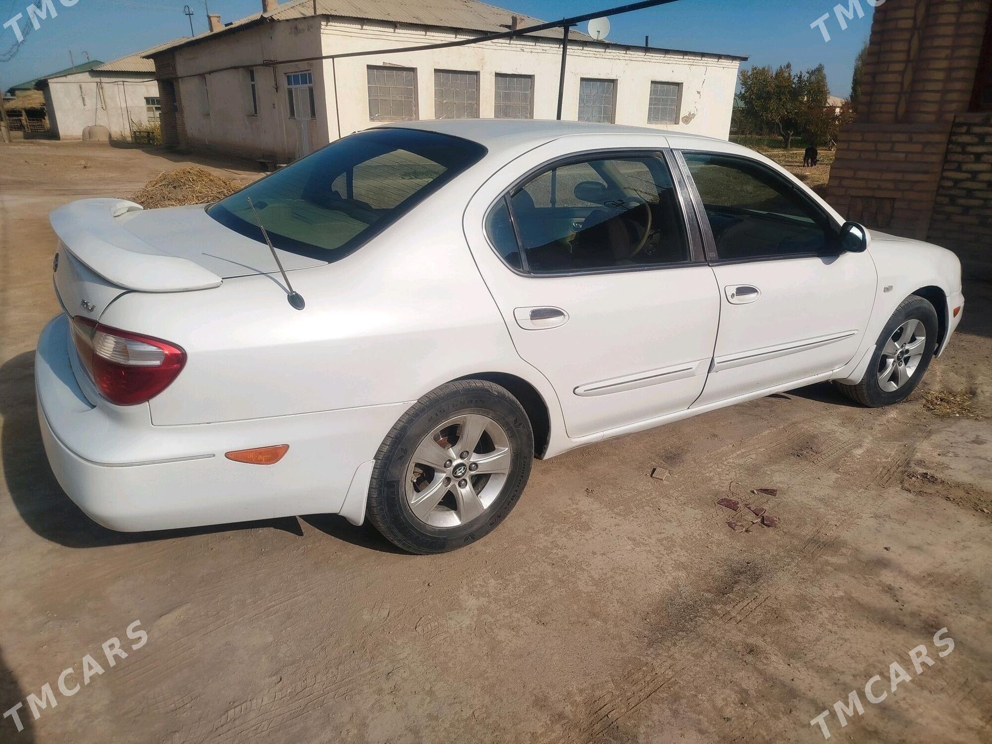Nissan Maxima 2000 - 60 000 TMT - Гурбансолтан Едже - img 4