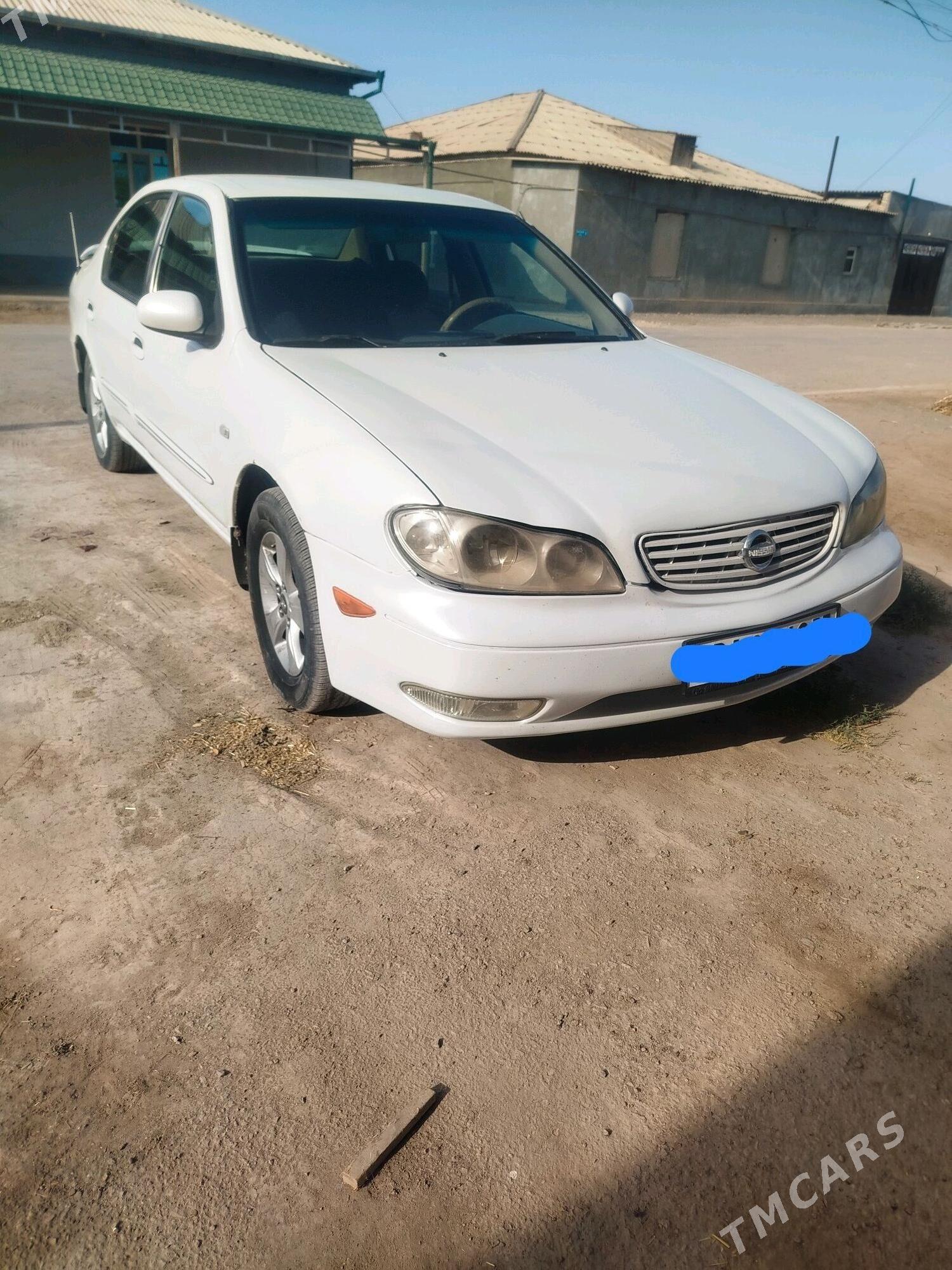 Nissan Maxima 2000 - 60 000 TMT - Гурбансолтан Едже - img 1