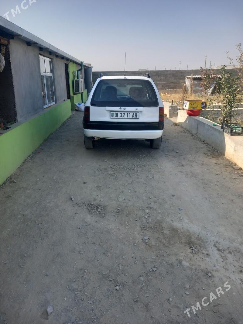 Opel Astra 1995 - 45 000 TMT - Бахарден - img 3