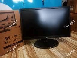 LG 19LYK MONITOR🤩️ - 15-nji tapgyr - img 1