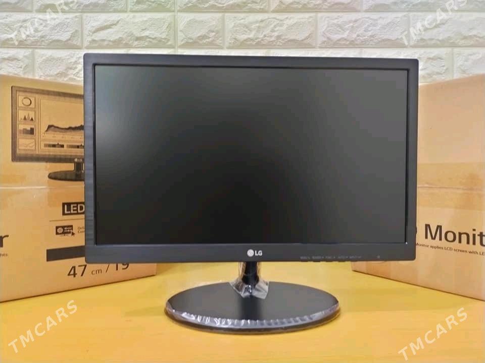 LG 19LYK MONITOR🤩️ - 15-nji tapgyr - img 2