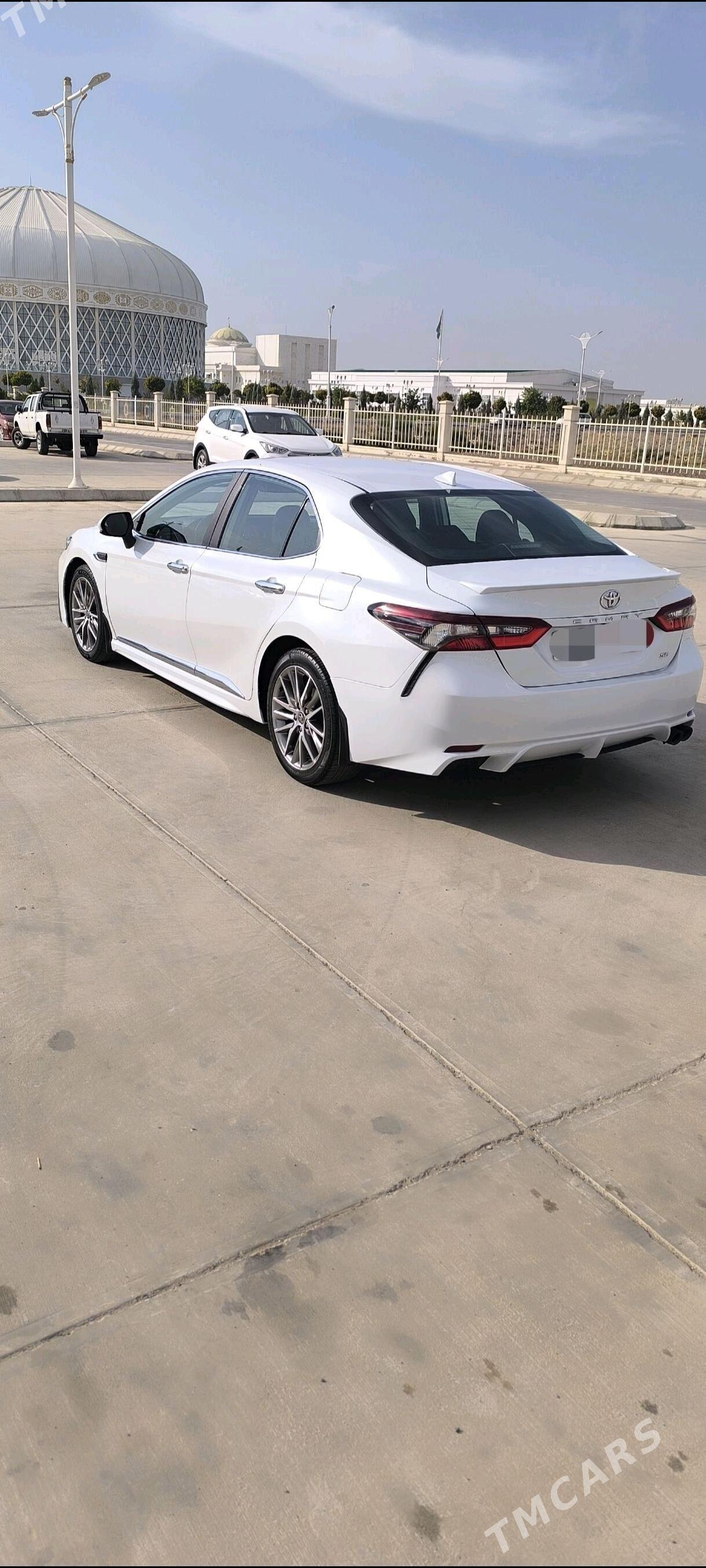 Toyota Camry 2021 - 320 000 TMT - Чарджоу - img 4