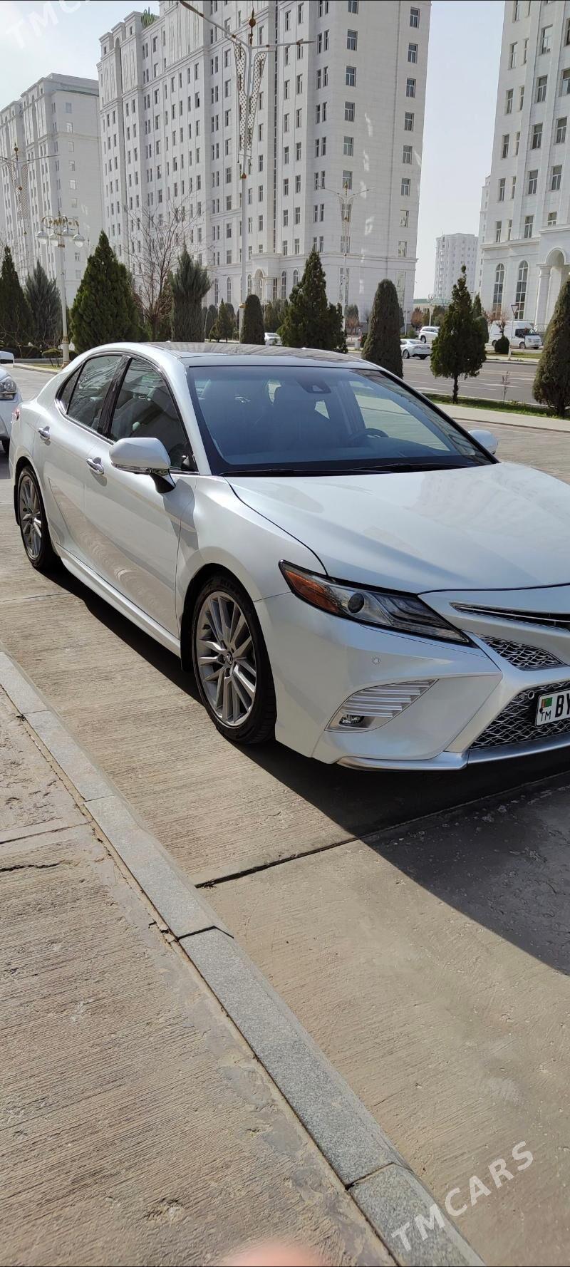 Toyota Camry 2018 - 390 000 TMT - Aşgabat - img 1
