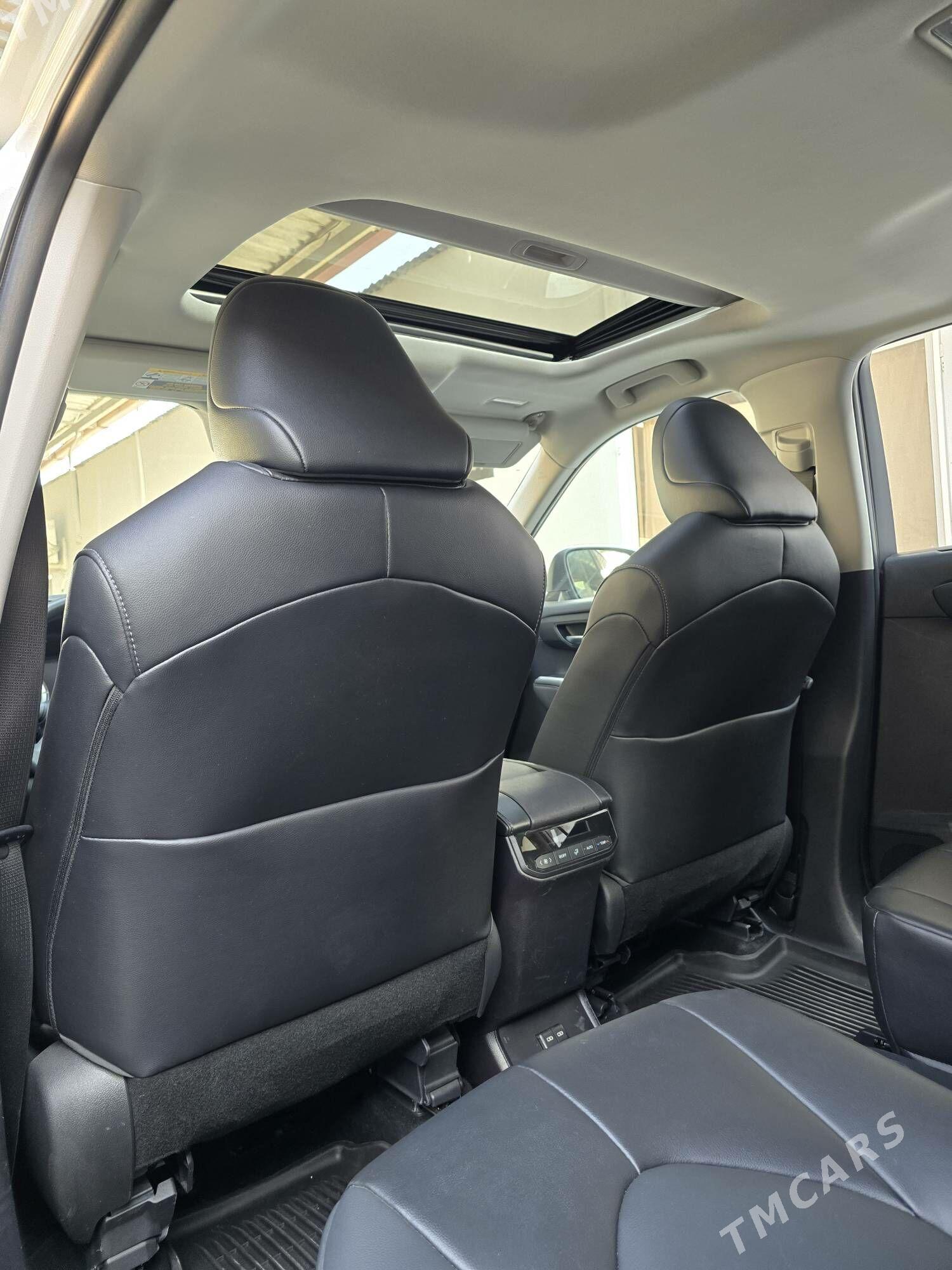 Toyota Highlander 2022 - 610 000 TMT - Ашхабад - img 5