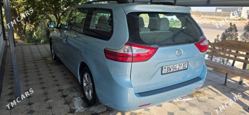 Toyota Sienna 2016 - 380 000 TMT - Daşoguz - img 1