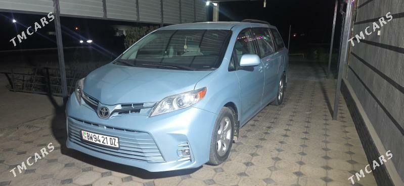 Toyota Sienna 2016 - 380 000 TMT - Daşoguz - img 7