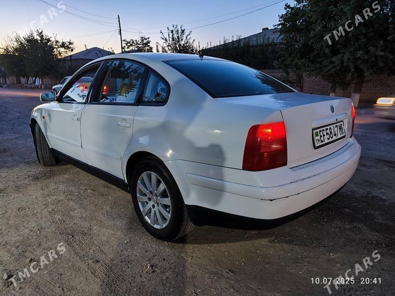Volkswagen Passat 1998 - 33 000 TMT - Мары - img 3