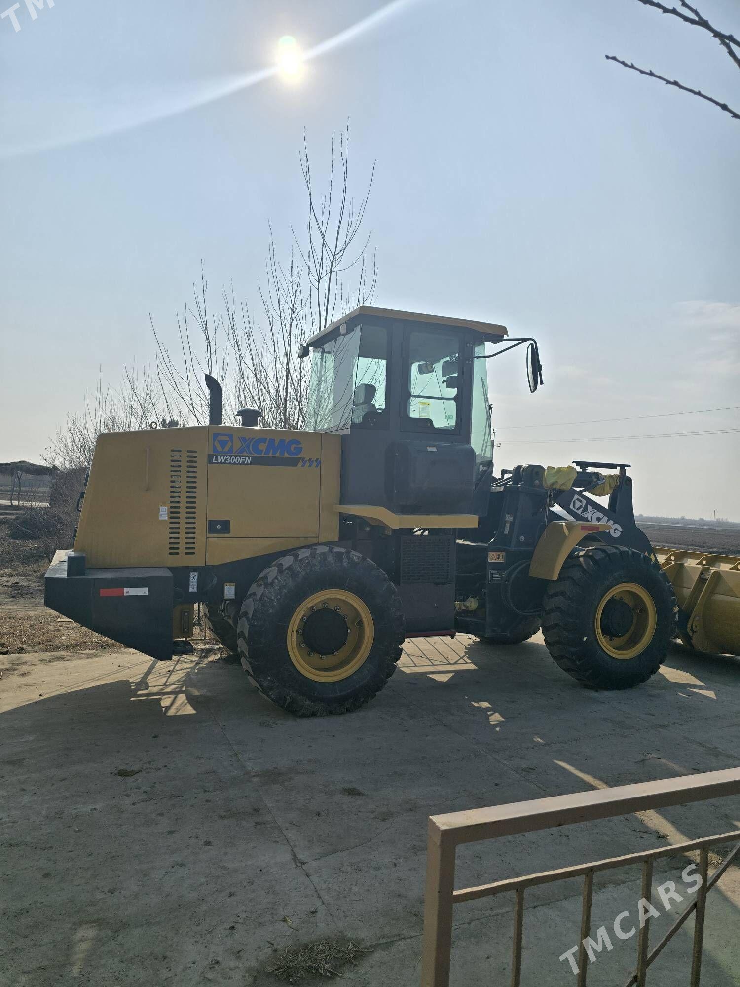 XCMG LW300F 2025 - 640 000 TMT - Türkmenabat - img 1