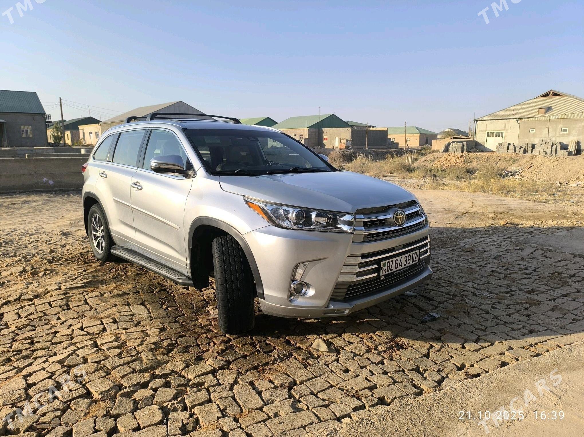 Toyota Highlander 2019 - 460 000 TMT - Gurbansoltan Eje - img 5