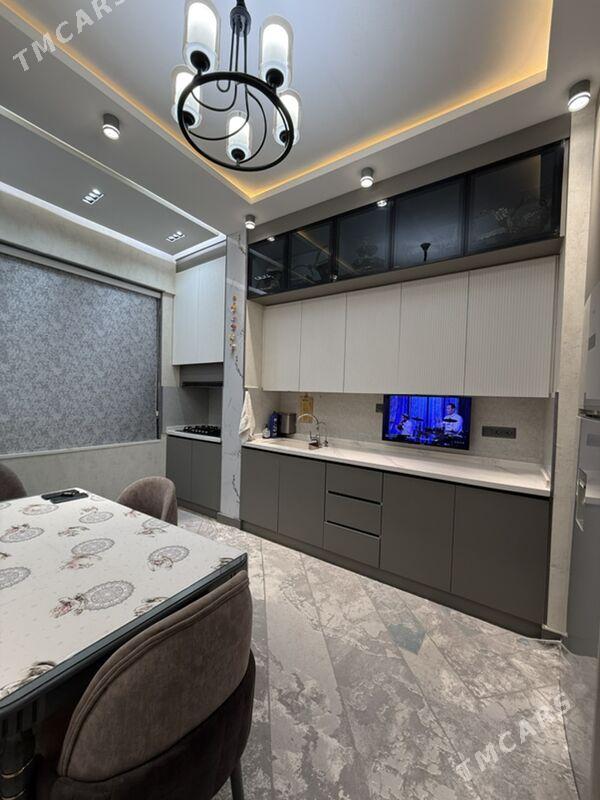 Gurtly 3 kom Luks 135m2 - Гуртли - img 9