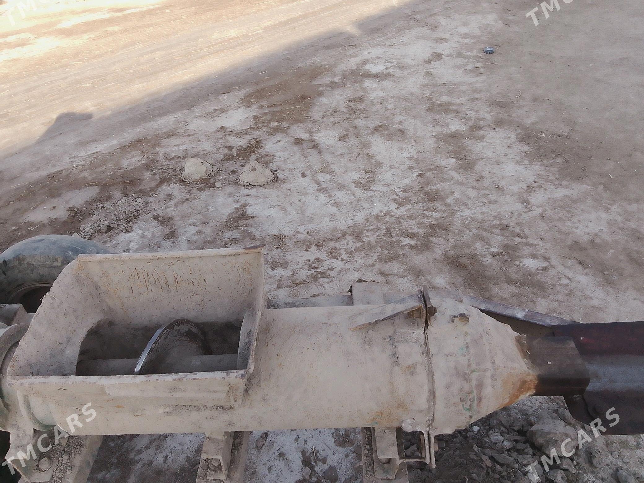 АкДеряДб - Кёнеургенч - img 2