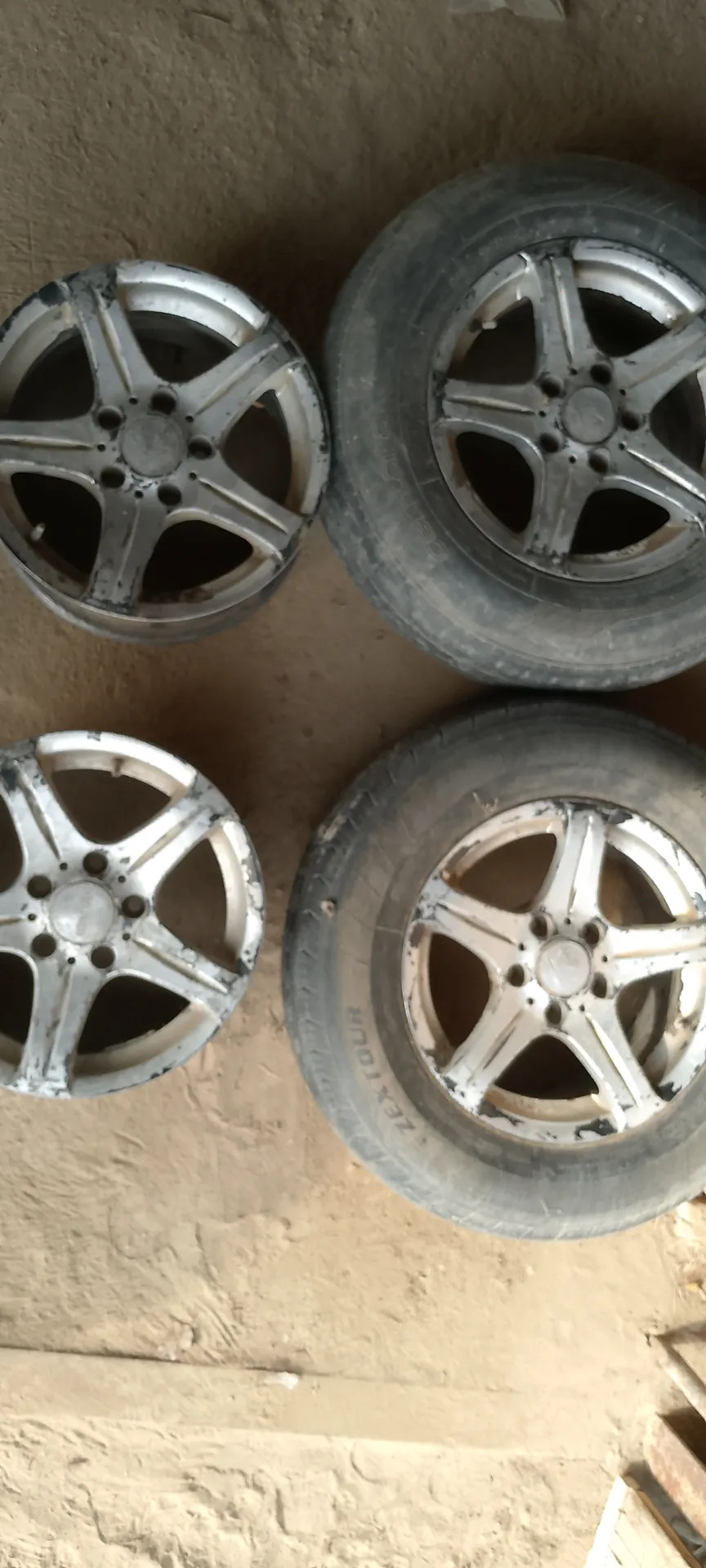 Tekerler 1 200 TMT - Etrek - img 2