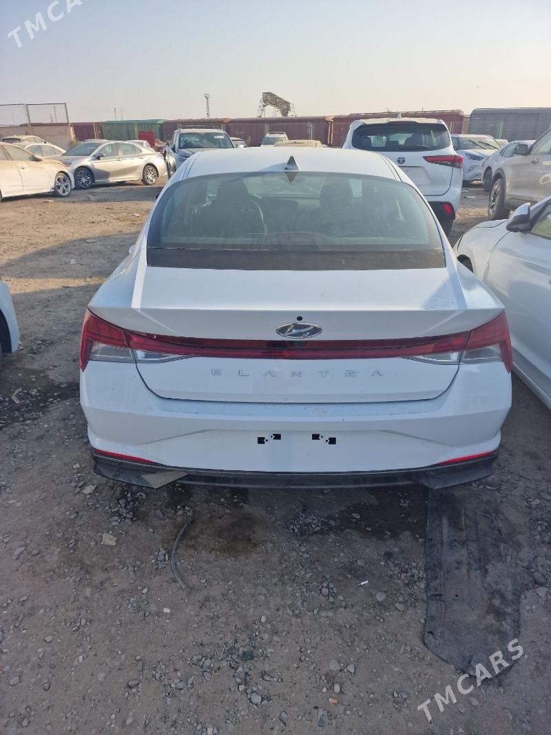 Hyundai Elantra 2021 - 210 000 TMT - Мары - img 3