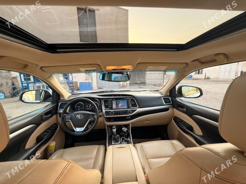Toyota Highlander 2018 - 462 000 TMT - Мары - img 2