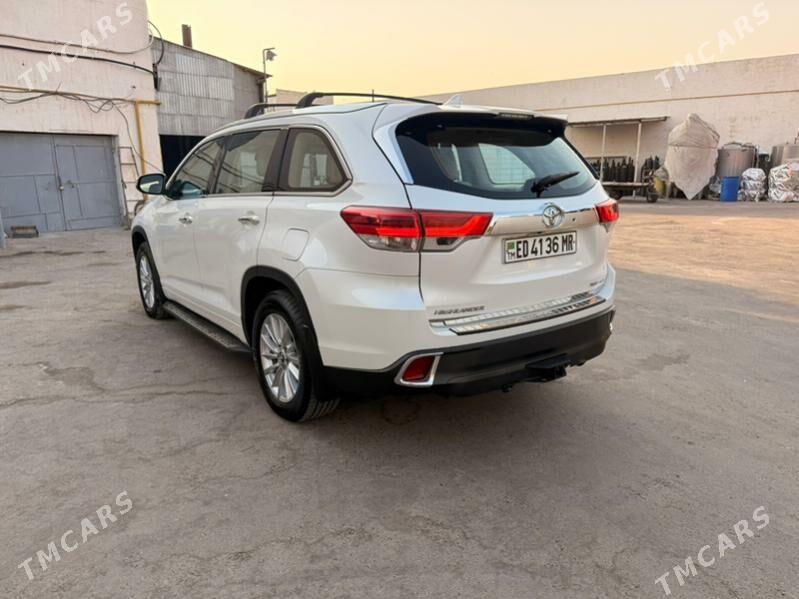 Toyota Highlander 2018 - 462 000 TMT - Мары - img 3