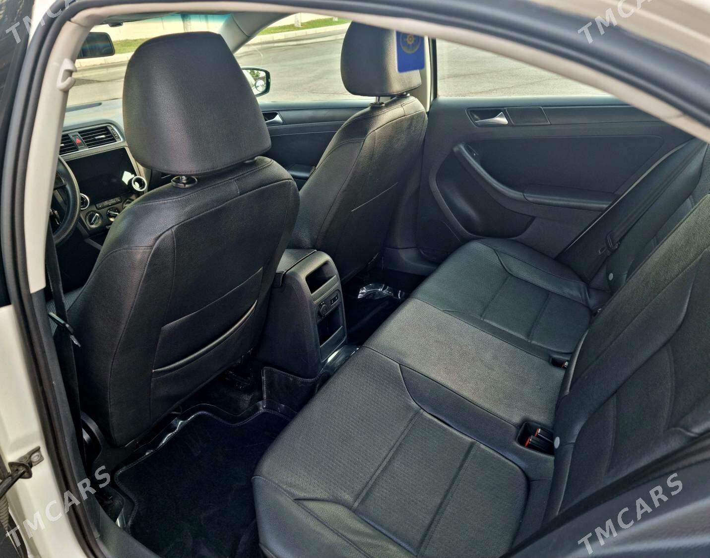 Volkswagen Jetta 2011 - 160 000 TMT - Moskowskiý köç. (10 ýyl abadançylyk şaýoly) - img 2