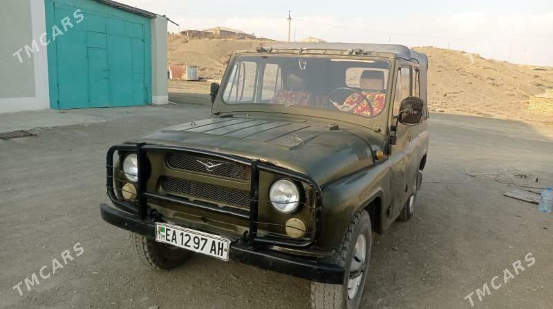 UAZ 469 1990 - 50 000 TMT - Бахарден - img 4