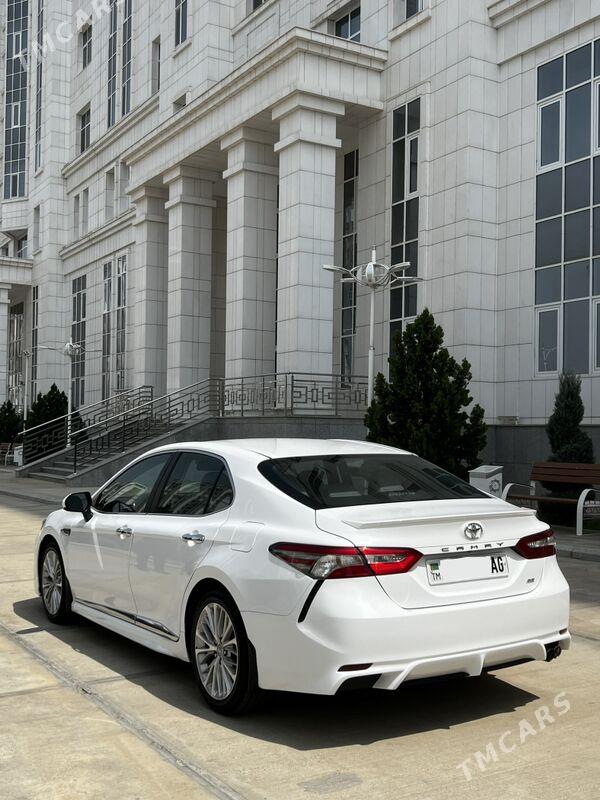 Toyota Camry 2018 - 320 000 TMT - Aşgabat - img 4