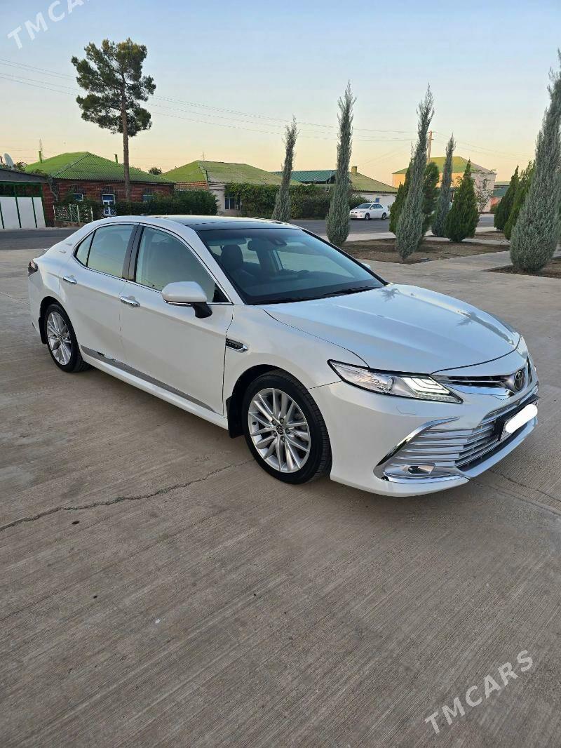 Toyota Camry 2018 - 400 000 TMT - Бузмеин ГРЭС - img 2