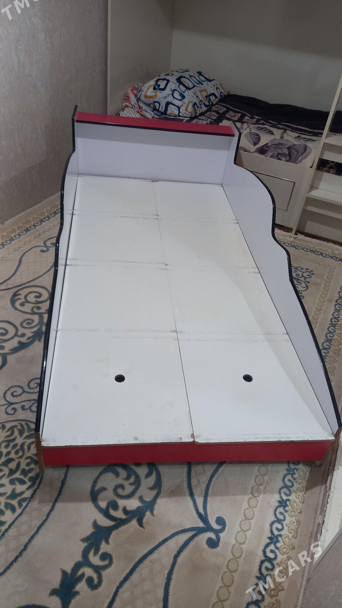 Машина кровать - Çärjew - img 1