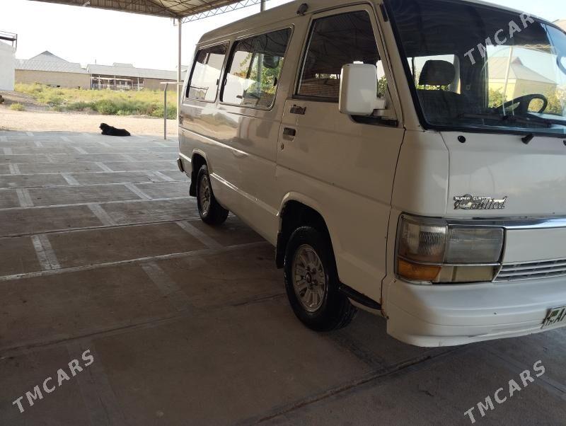 Toyota Hiace 1992 - 35 000 TMT - Мургап - img 2