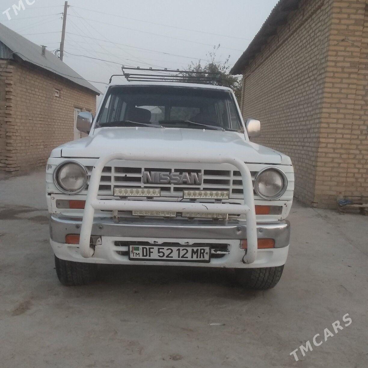 Nissan Patrol 1993 - 50 000 TMT - Туркменгала - img 3