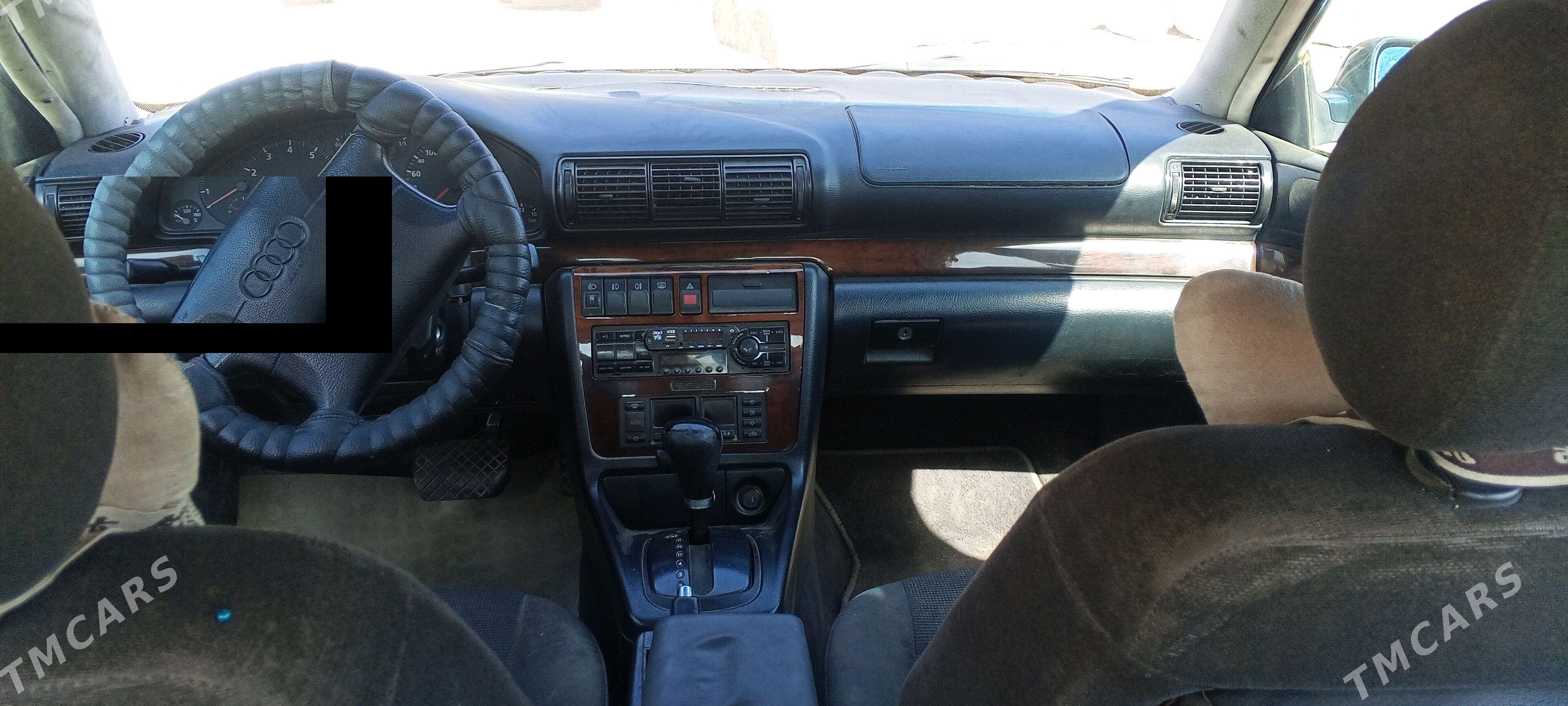 Audi A4 1997 - 35 000 TMT - Дашогуз - img 3