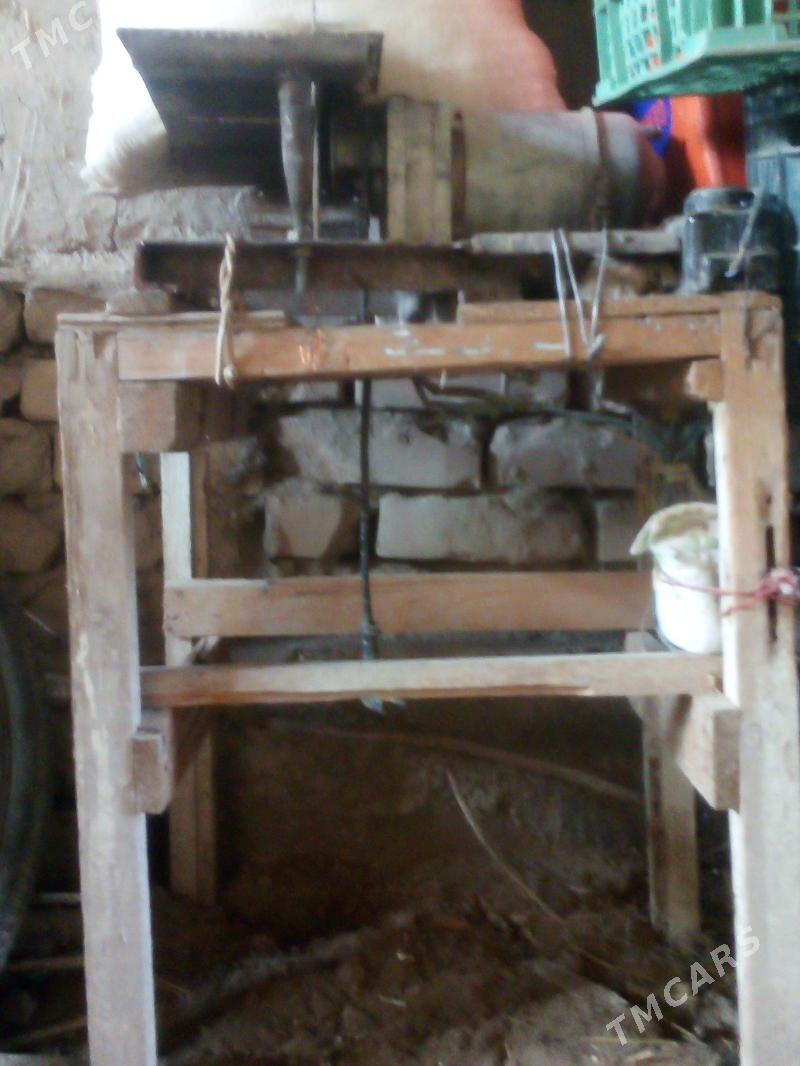 Agac yatryan stanok - Дашогуз - img 1