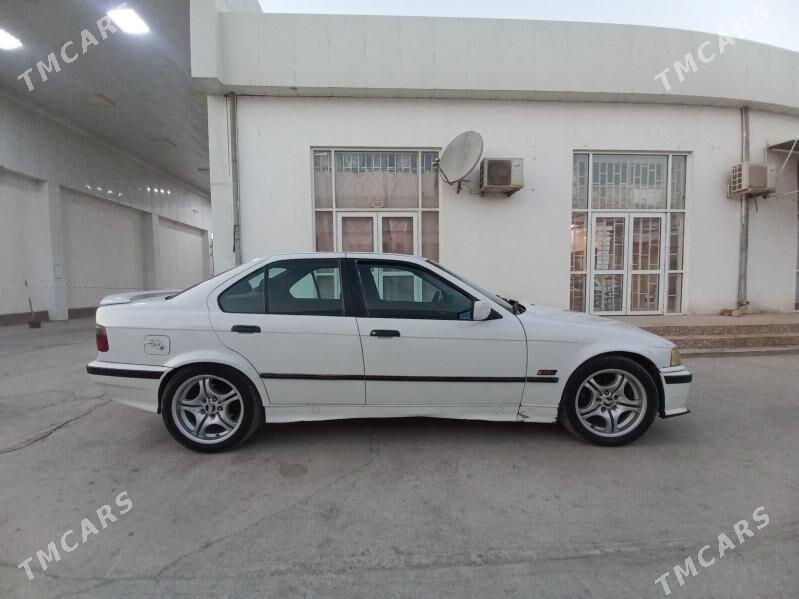 BMW 320 1992 - 45 000 TMT - Теджен - img 1