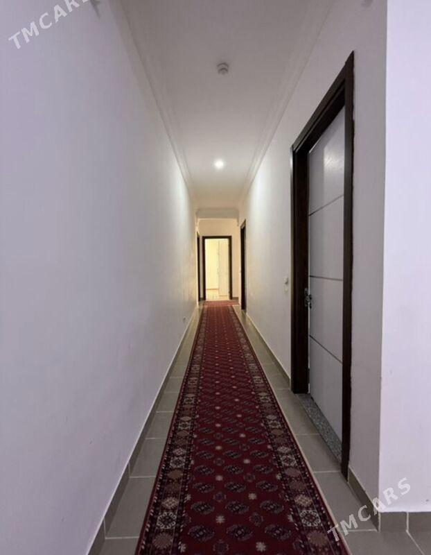 Нефтегаз Элитка 4 ком 11 этаж - Ашхабад - img 2