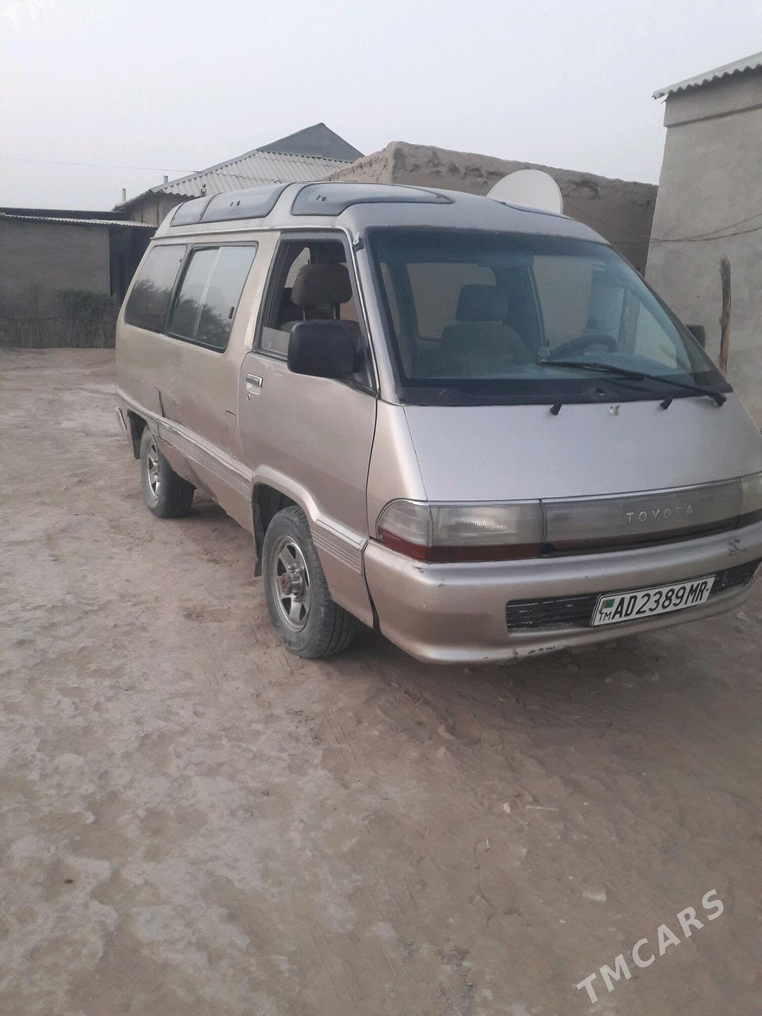 Toyota Town Ace 1989 - 20 000 TMT - Ёлётен - img 2