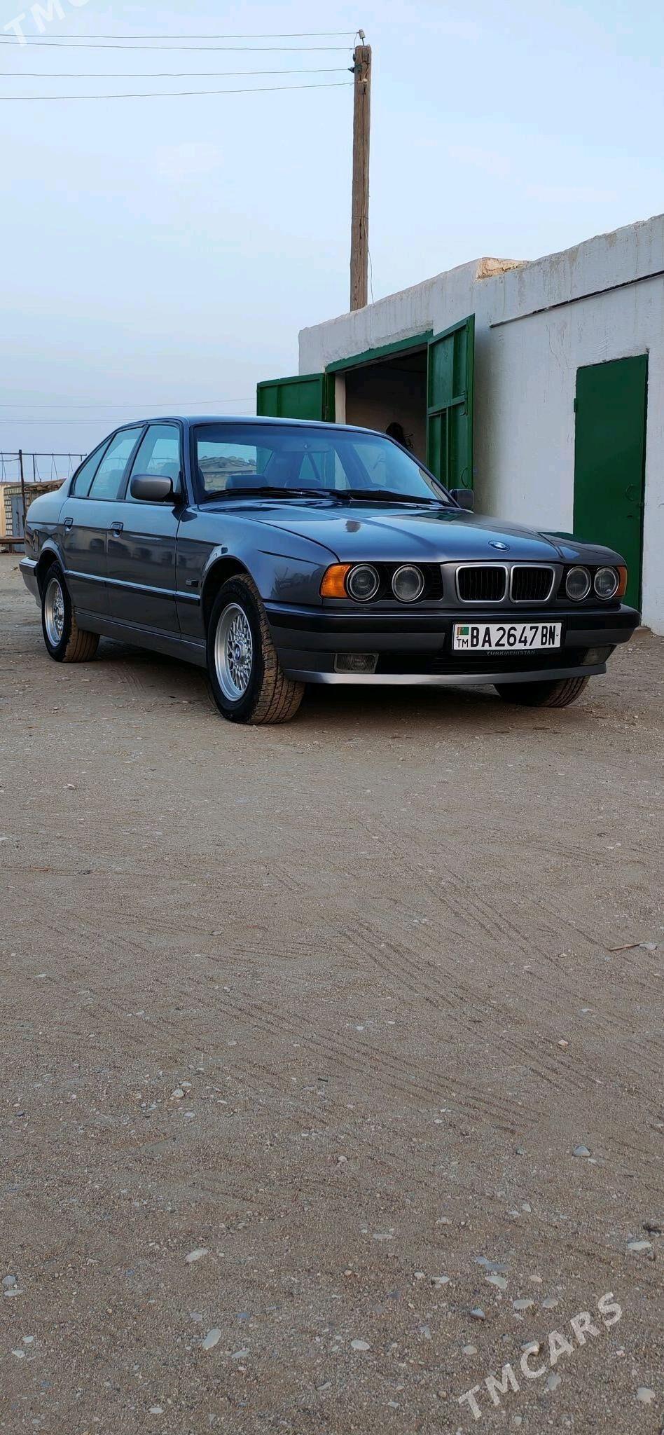 BMW 525 1991 - 70 000 TMT - Gumdag - img 1