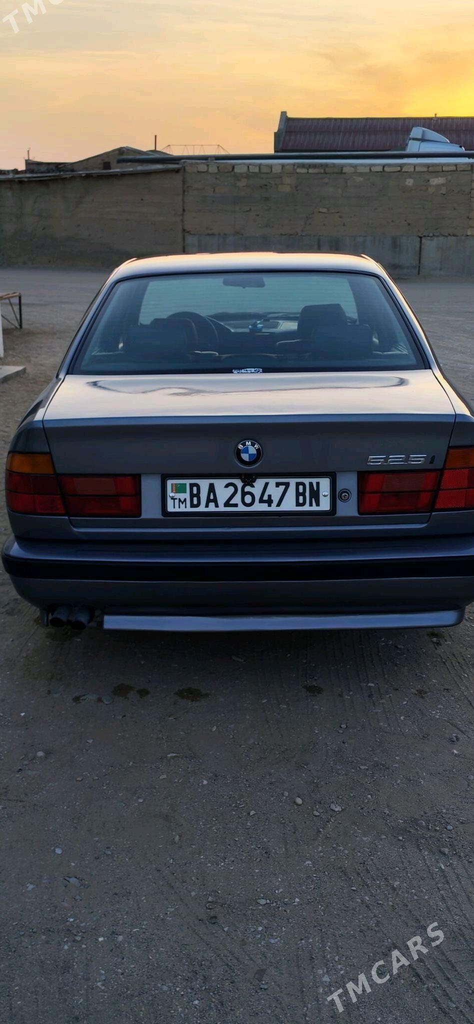 BMW 525 1991 - 70 000 TMT - Gumdag - img 5