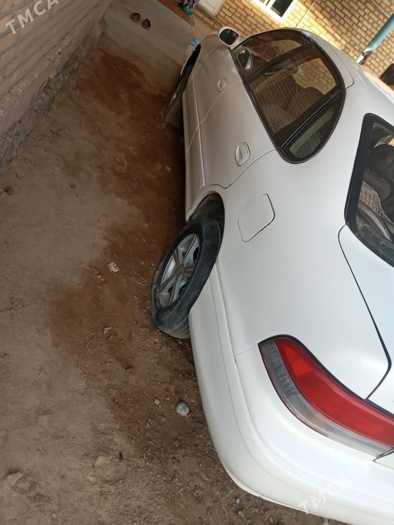 Toyota Avalon 1995 - 90 000 TMT - Türkmengala - img 4