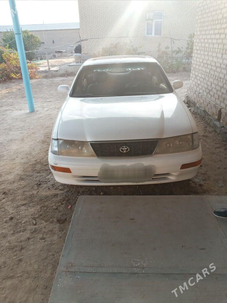 Toyota Avalon 1995 - 90 000 TMT - Türkmengala - img 2