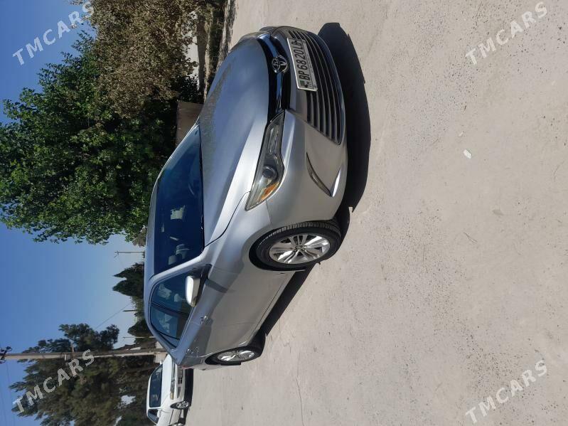 Toyota Camry 2015 - 240 000 TMT - Халач - img 3