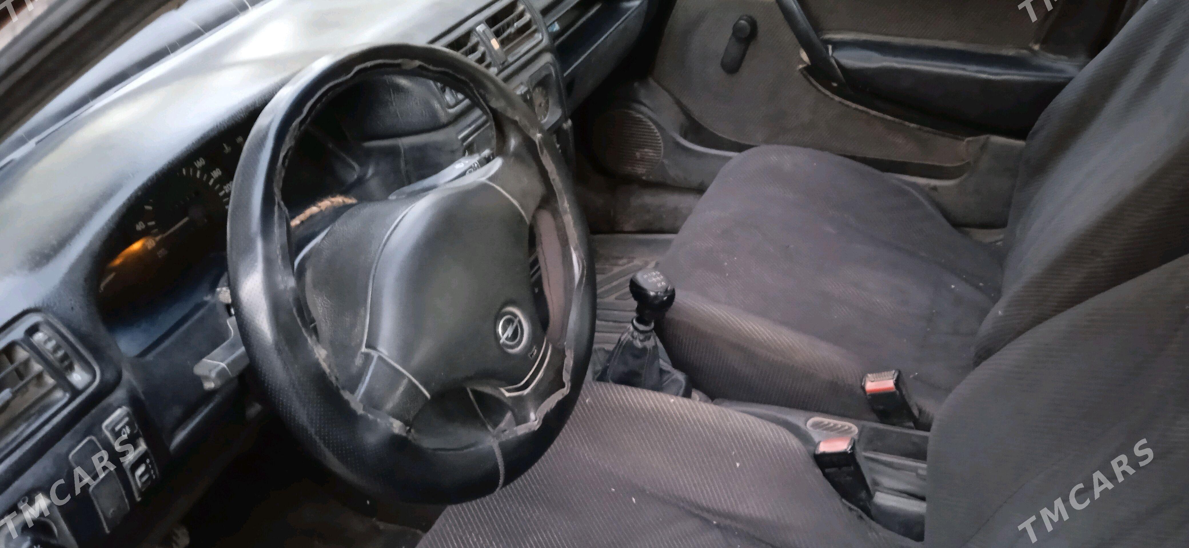 Opel Vectra 1992 - 34 000 TMT - етр. Туркменбаши - img 2