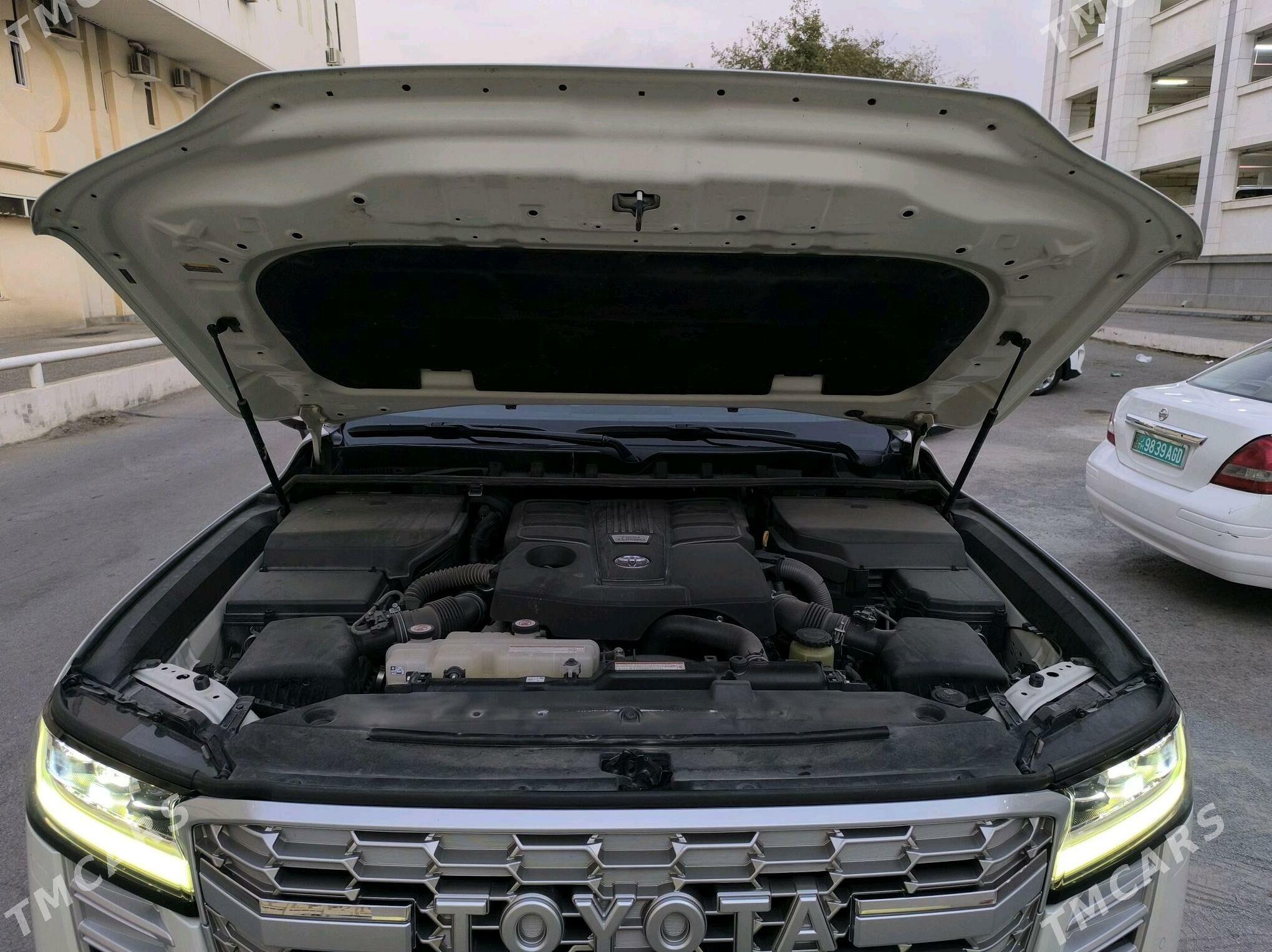 Toyota Land Cruiser 2022 - 1 657 500 TMT - Türkmenbaşy şaýoly - img 9