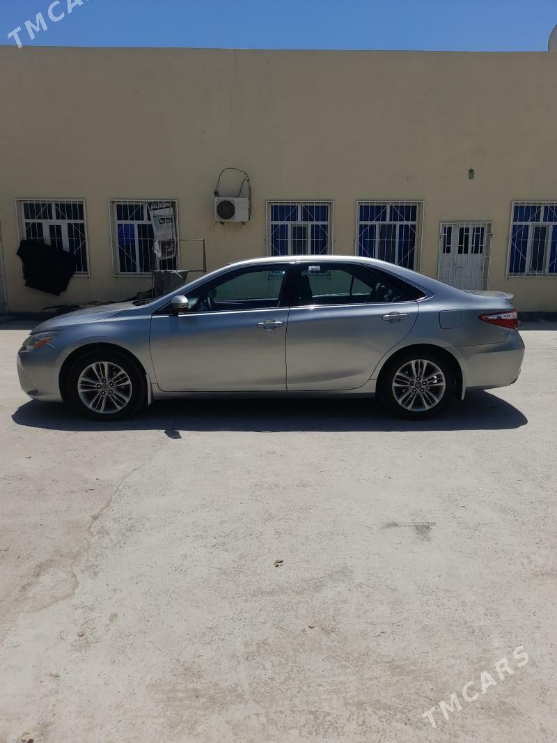 Toyota Camry 2015 - 240 000 TMT - Халач - img 8