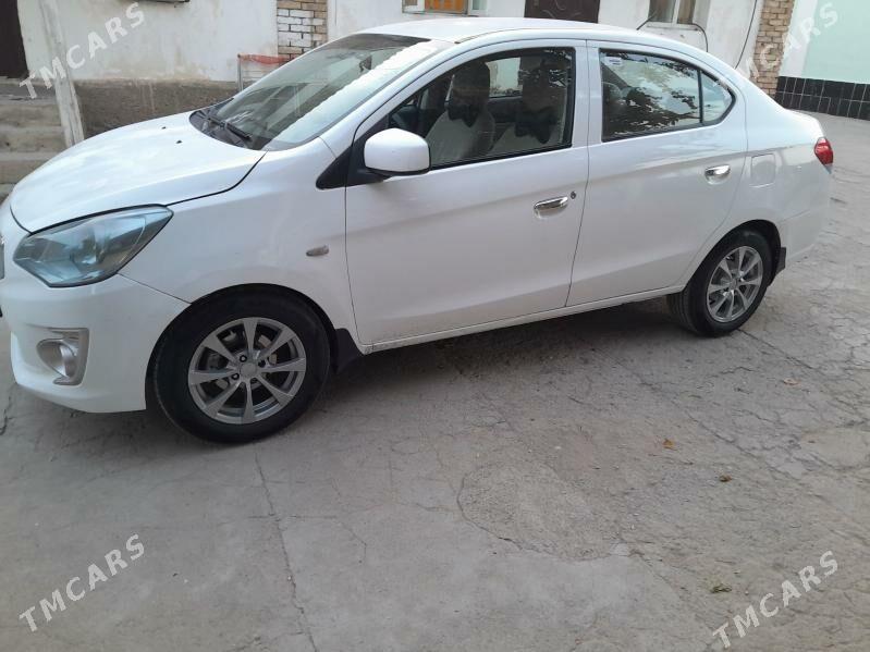 Mitsubishi Lancer 2013 - 108 000 TMT - Aşgabat - img 3