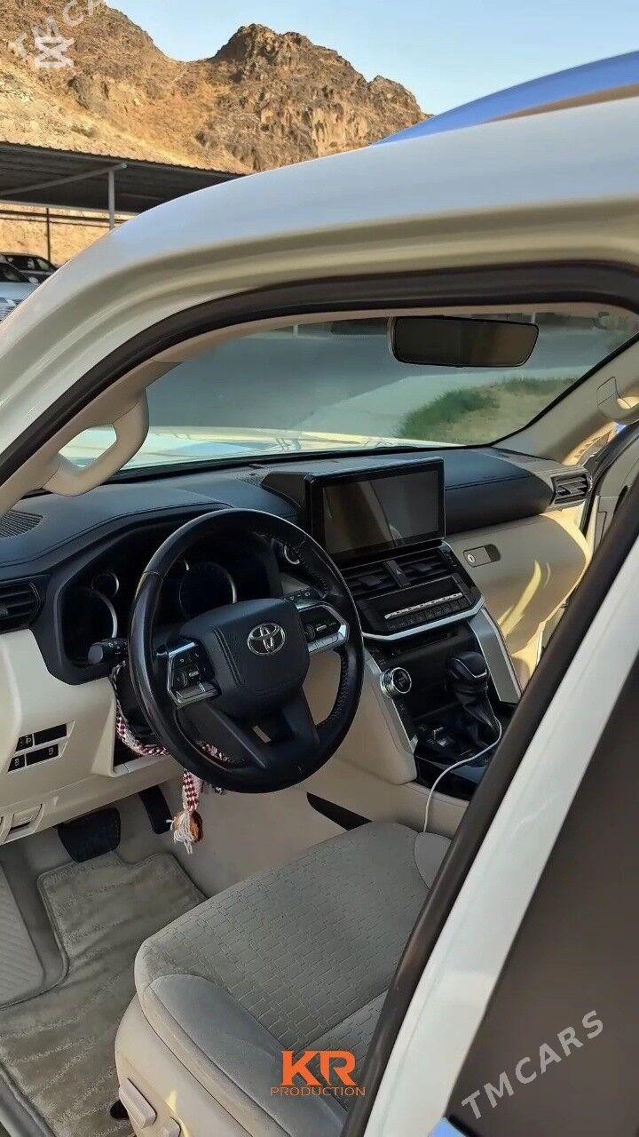 Toyota Land Cruiser 2022 - 1 220 000 TMT - Türkmenbaşy - img 9