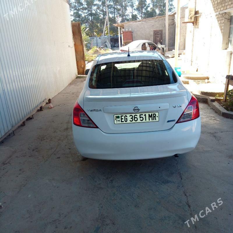 Nissan Versa 2011 - 91 000 TMT - Мары - img 3